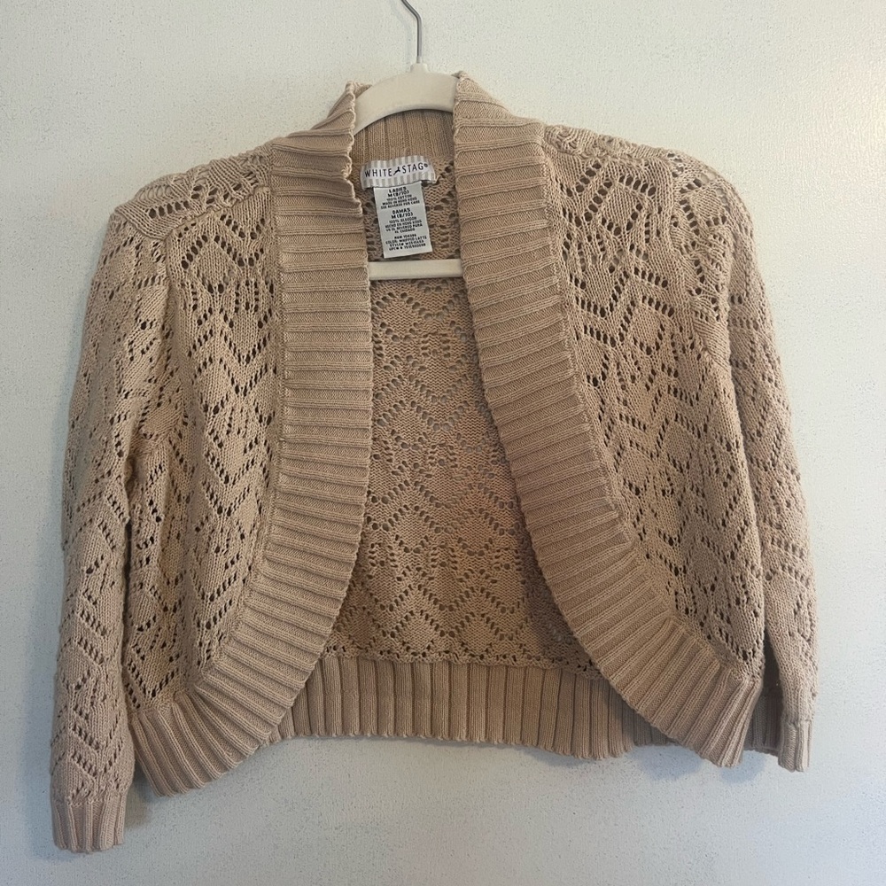 White Stag Beige Open-Front Knit Shrug